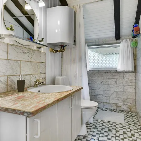 Hébergement de vacances Cozy In Blavand With Kitchen *