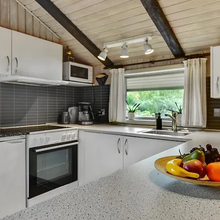Cozy In Blavand With Kitchen *